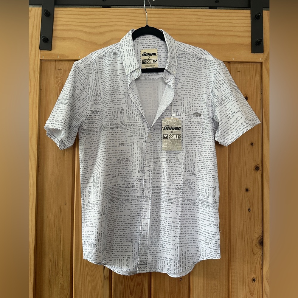 (NWT) RSVLTS All Work and No Play KUNUFLEX Short Sleeve size Medium